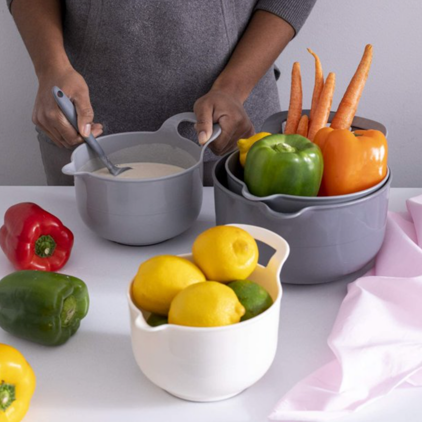4-Piece Nesting Mixing Bowl Set with Pour Spout & Handles