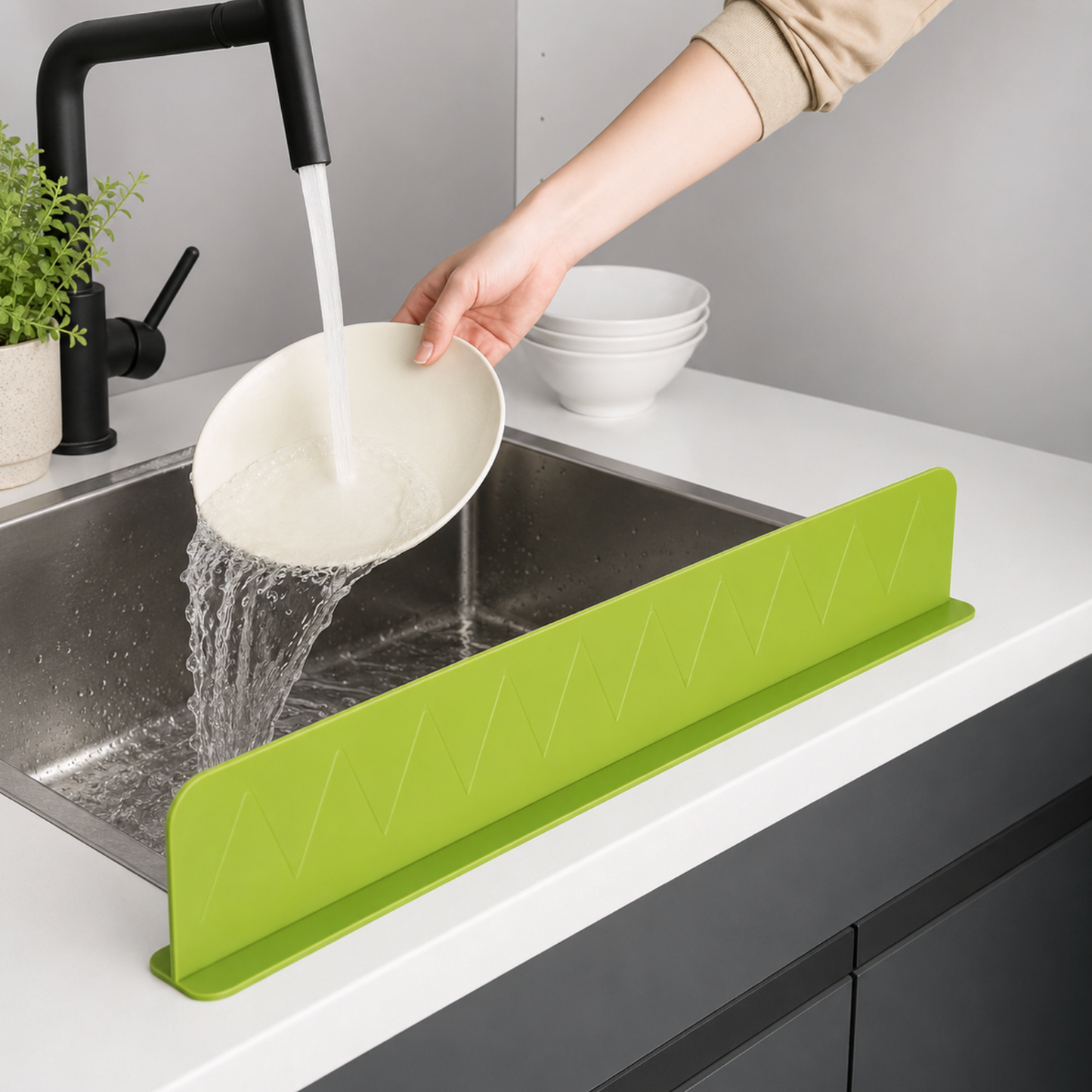 Kitchen Sink Silicone Splash Guard with Suction Cups